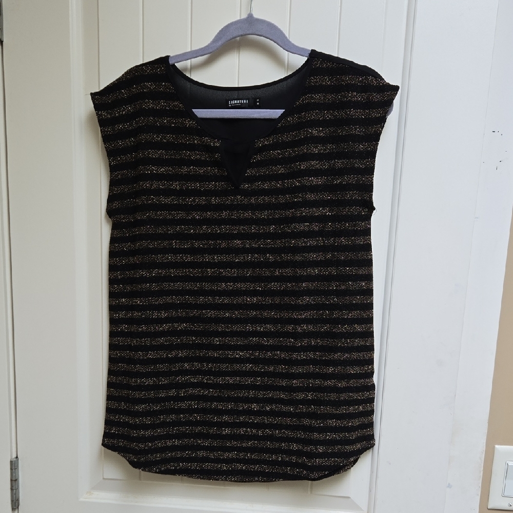 Signature By Reitmans Women's Black and Gold Striped Blouse Medium